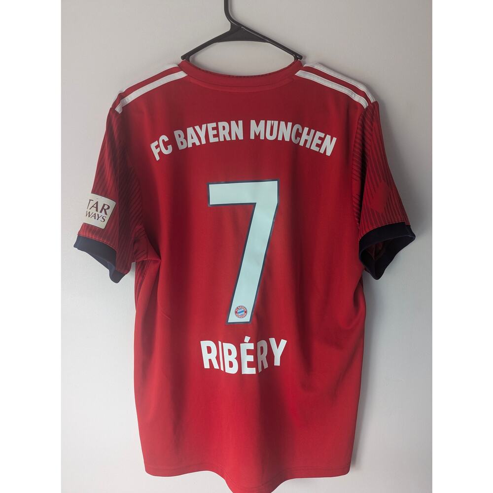 Bayern Munich Ribery Jersey Large Soccer Shirt